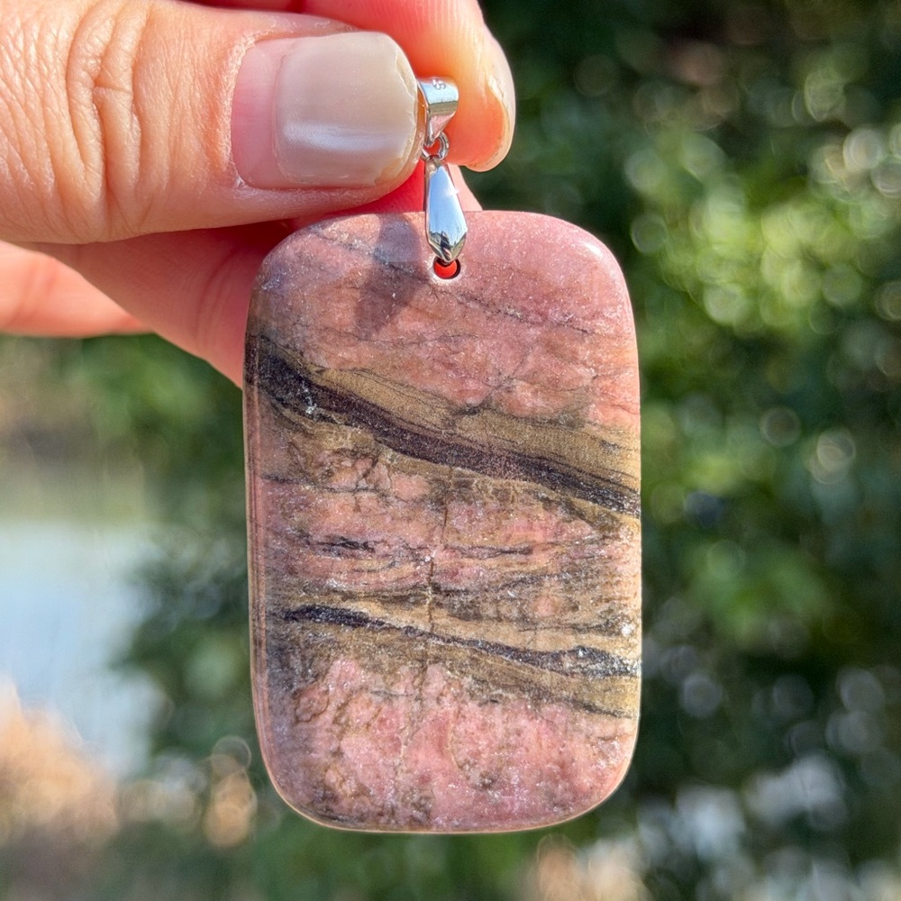 925 silver plated rectangular natural rhodonite pendant 1045